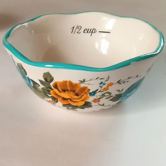 Set Of 4 Floral Ceramic Measuring Cups - Picture 9 of 16